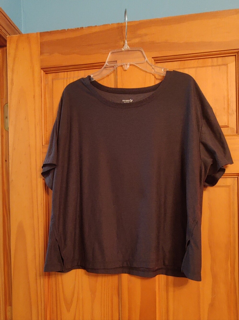 Old Navy Cloudmotion Crop Top Tshirt Go Dry Charcoal Black Gray Top Womens Large